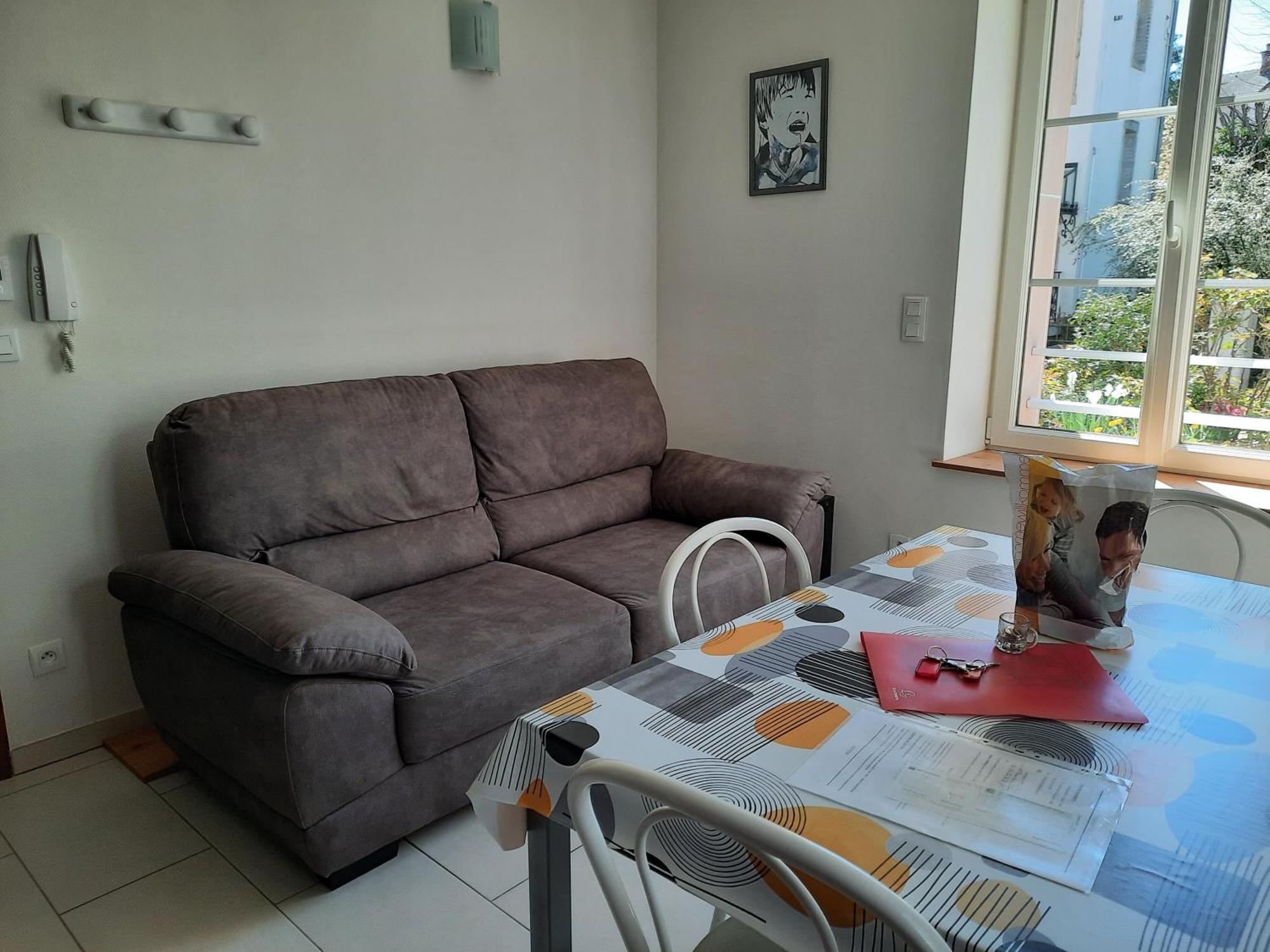 Locations Sylvittel Apartment ห้อง รูปภาพ